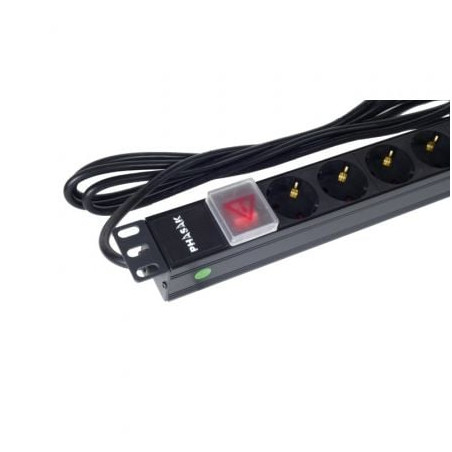 Regleta con interruptor phasak bns 1520/ 8 tomas de corriente/ cable 3m/ negro